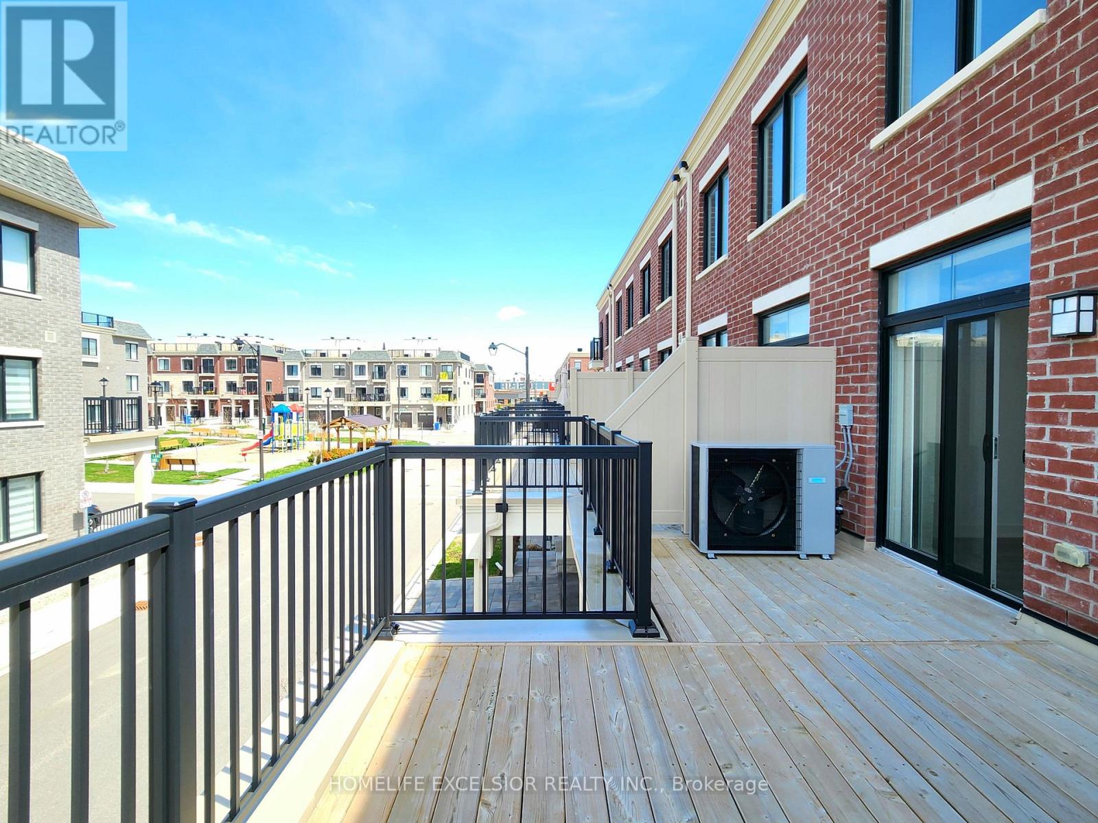5456 MAIN STREET - 34