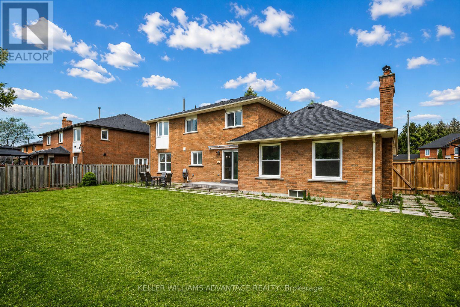 73 HIGHGLEN AVENUE - 32