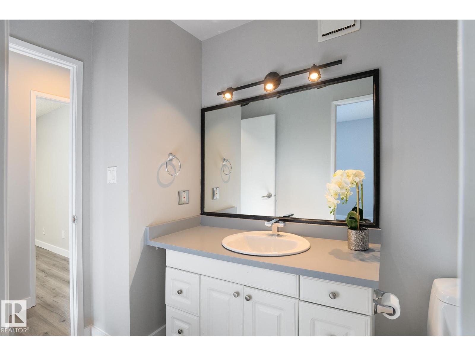 5816 172 ST NW - 27
