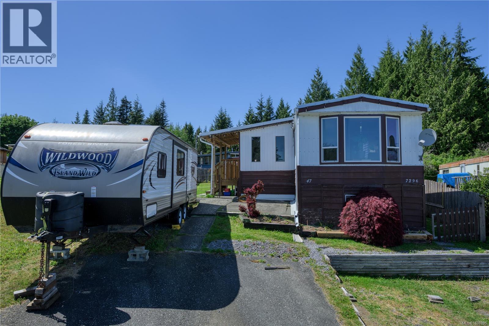 7296 Teakerne Dr - Image 2