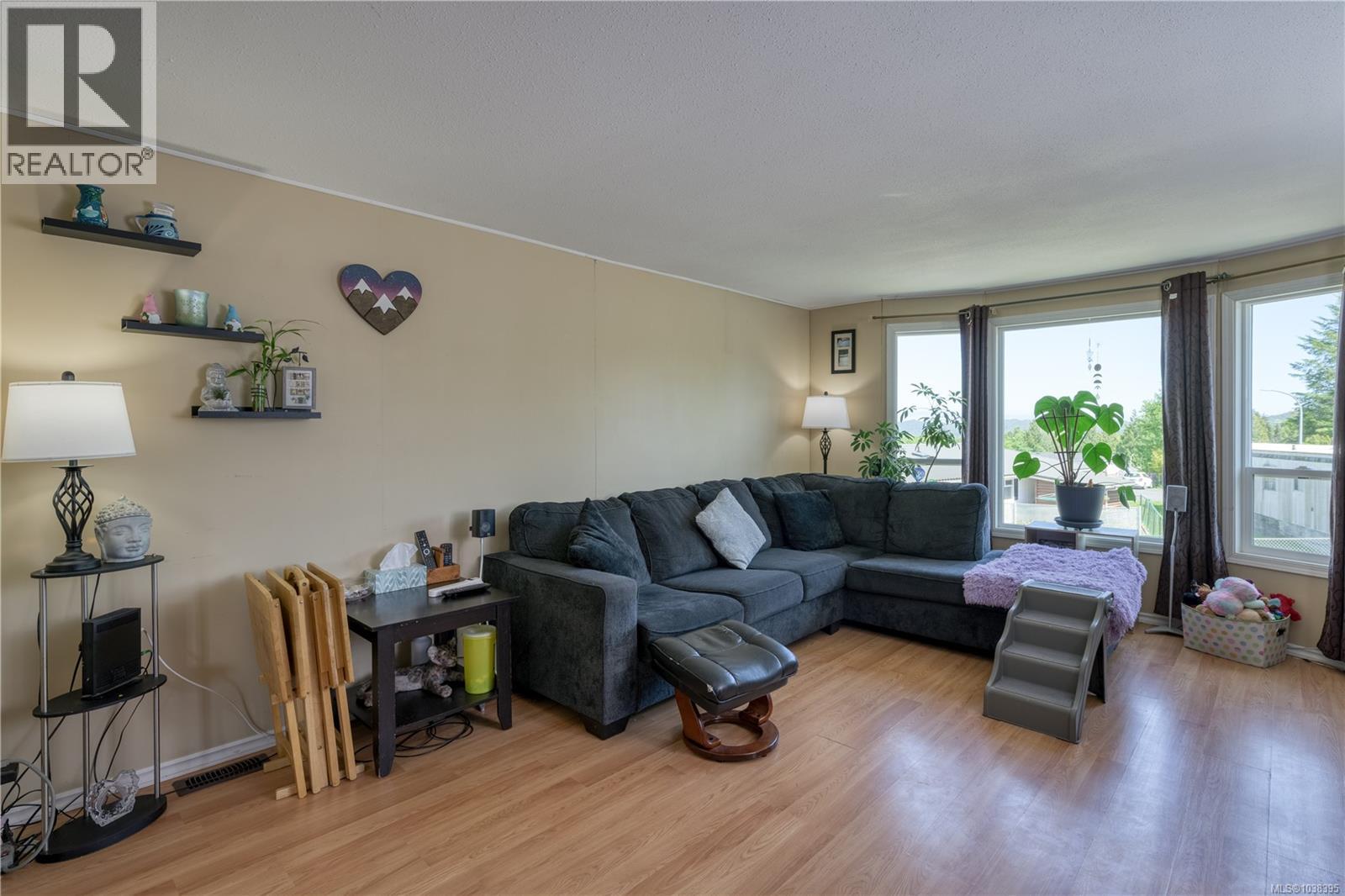 7296 Teakerne Dr - 4