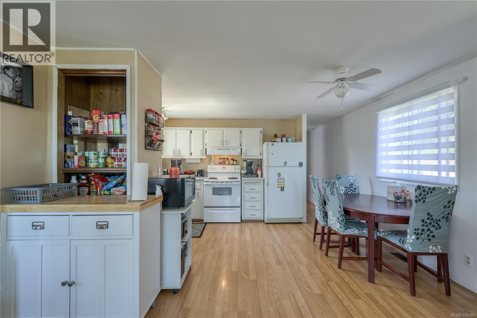 7296 Teakerne Dr - 7