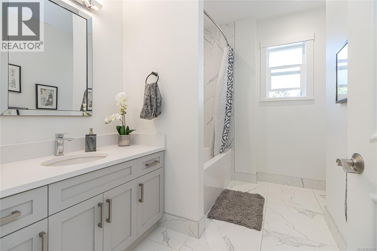 900 Rivers Edge Dr - 34
