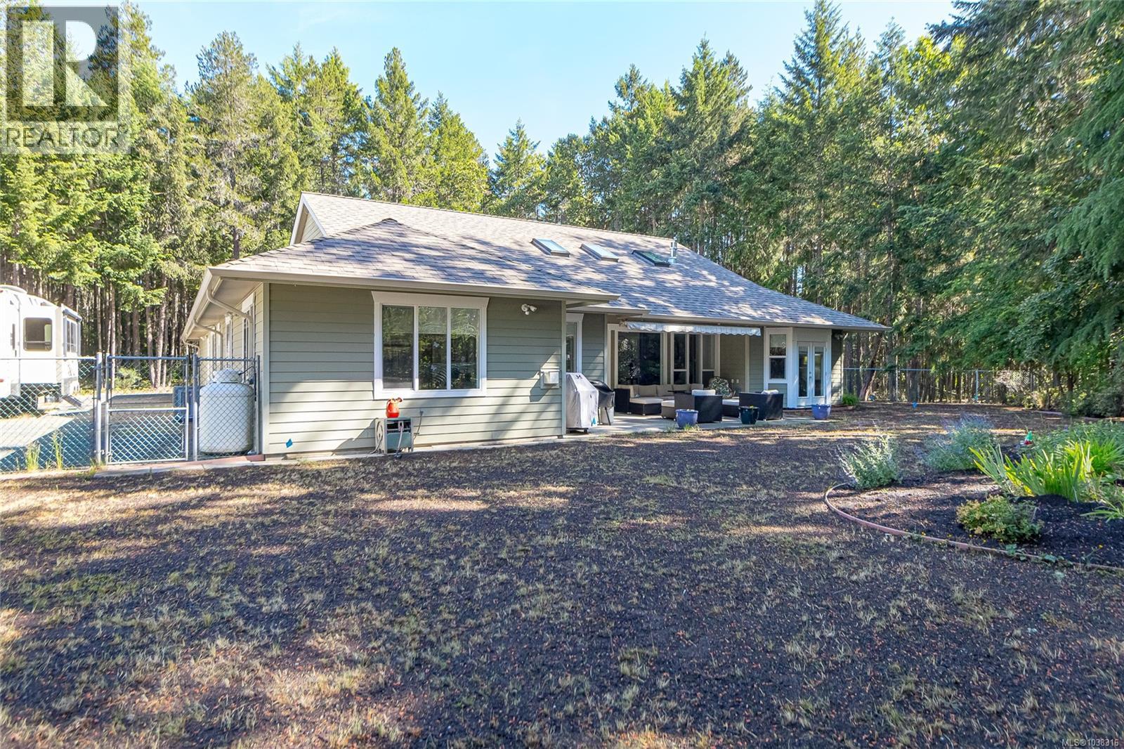 900 Rivers Edge Dr - 44