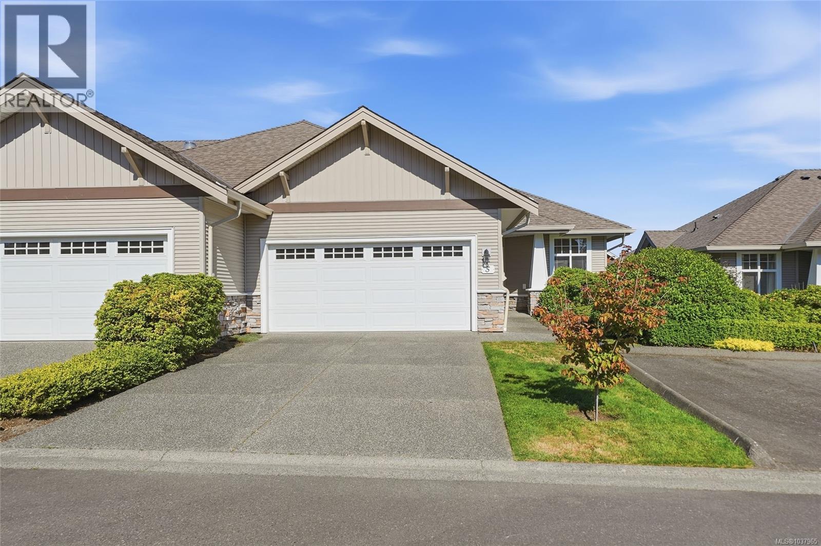 #5 631 Blenkin Ave - 32