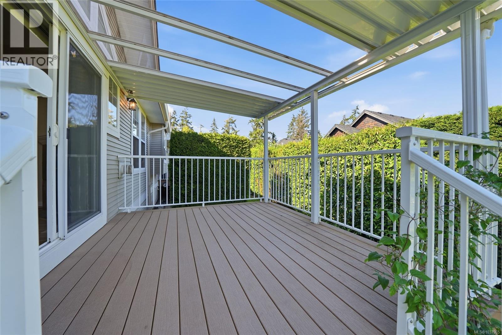 #5 631 Blenkin Ave - 7
