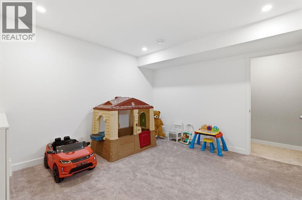131 Walcrest Way SE - 33