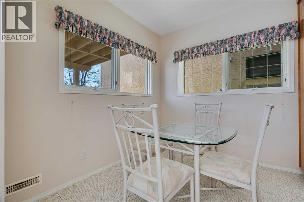 58 Evergreen Bay SW - 35