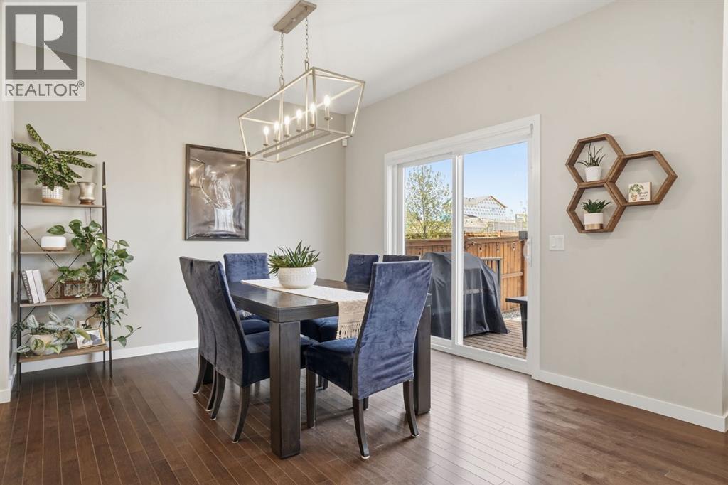 81 Mount Rae Heights - 14
