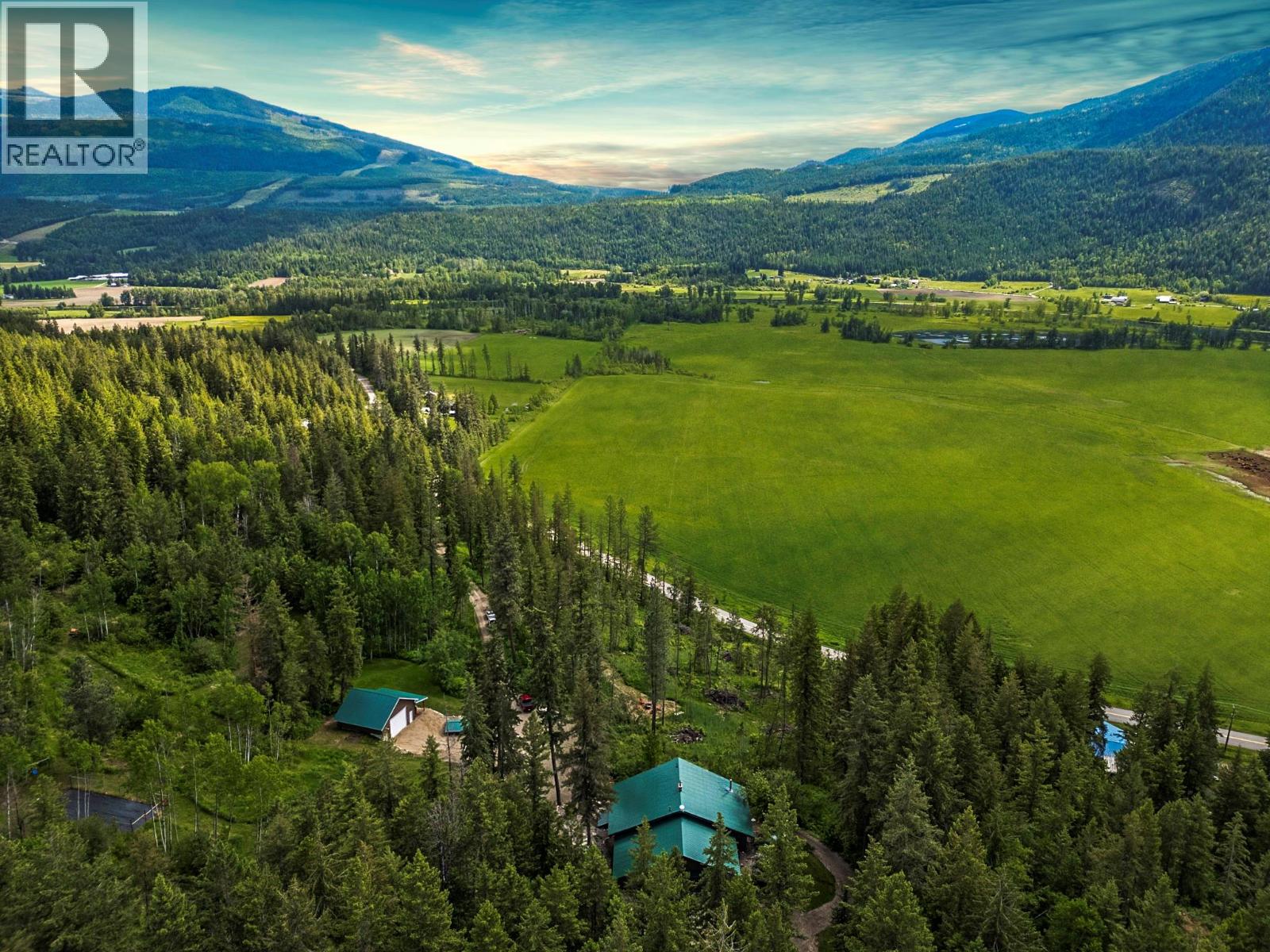 1099 Enderby Mabel Lake Road - photo 2