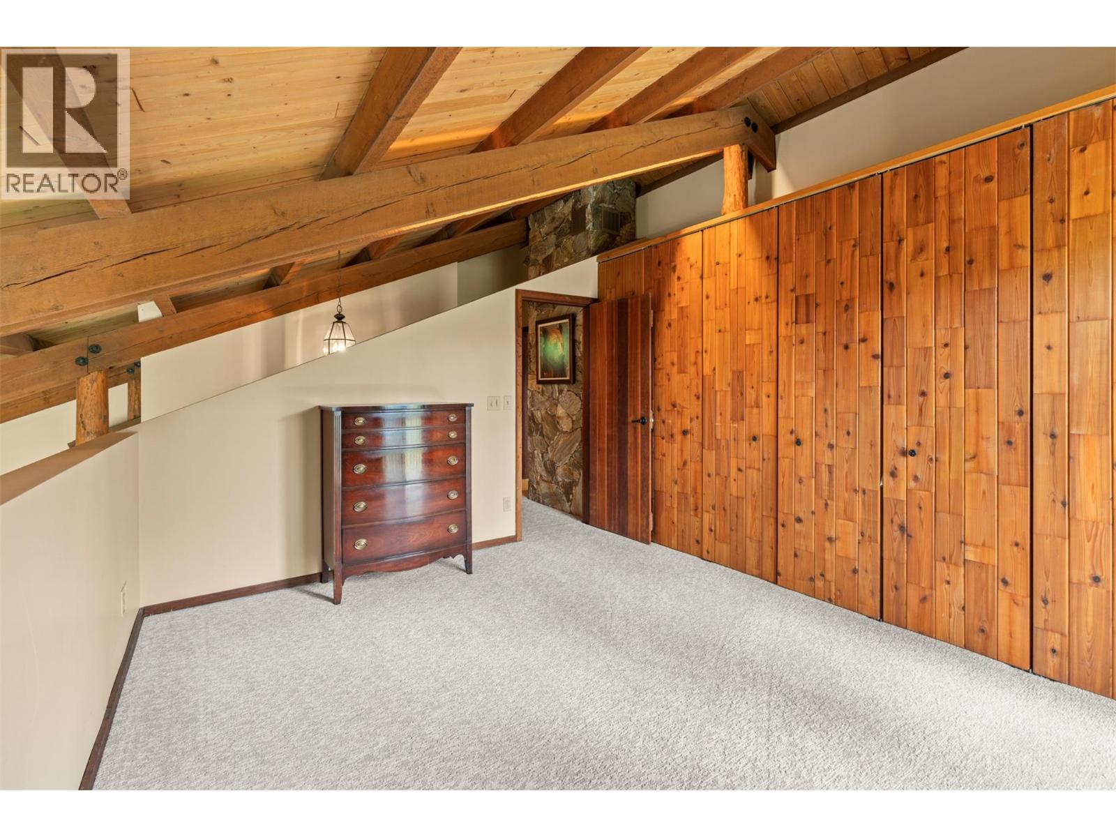 1099 Enderby Mabel Lake Road - 49