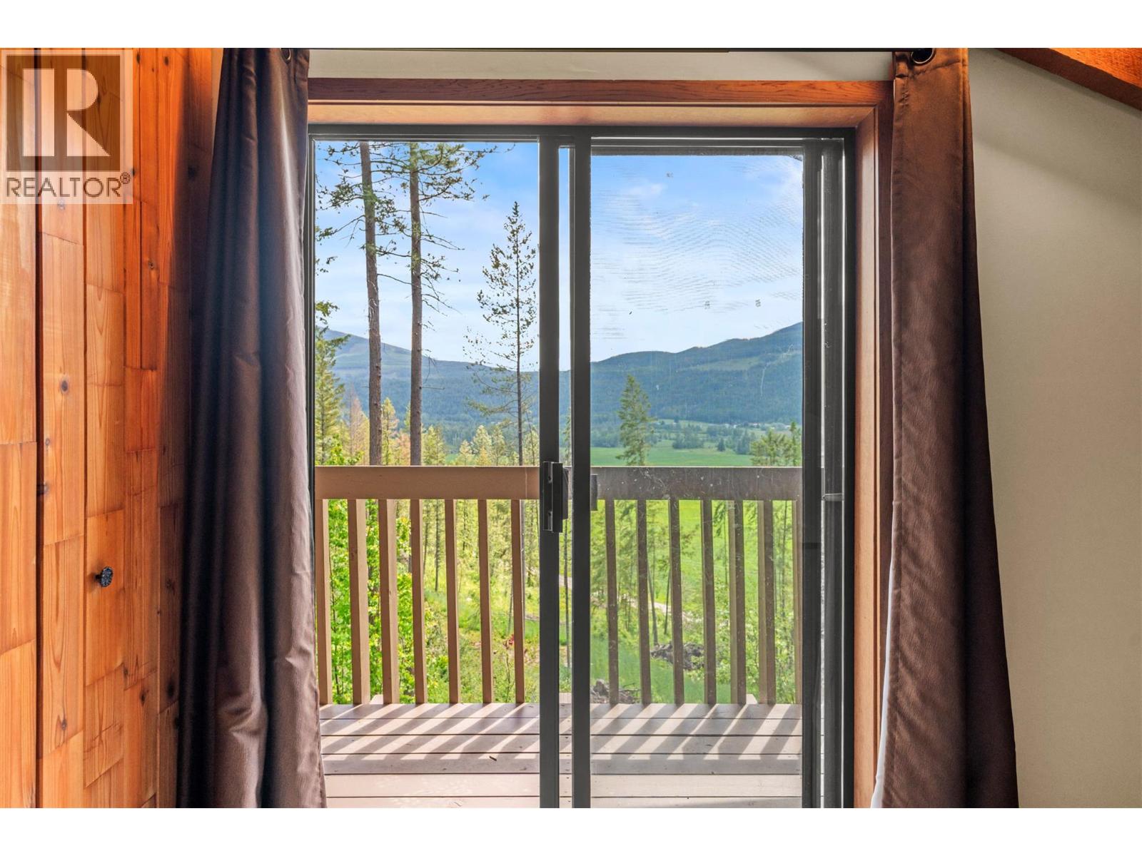 1099 Enderby Mabel Lake Road - 50