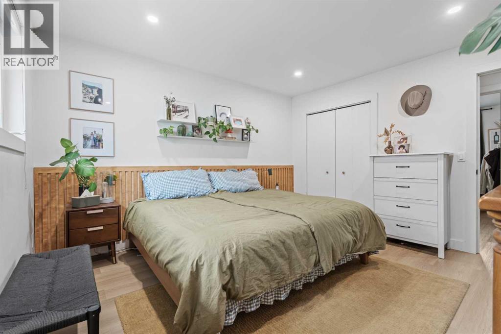 240 Lynnview Way SE - 16