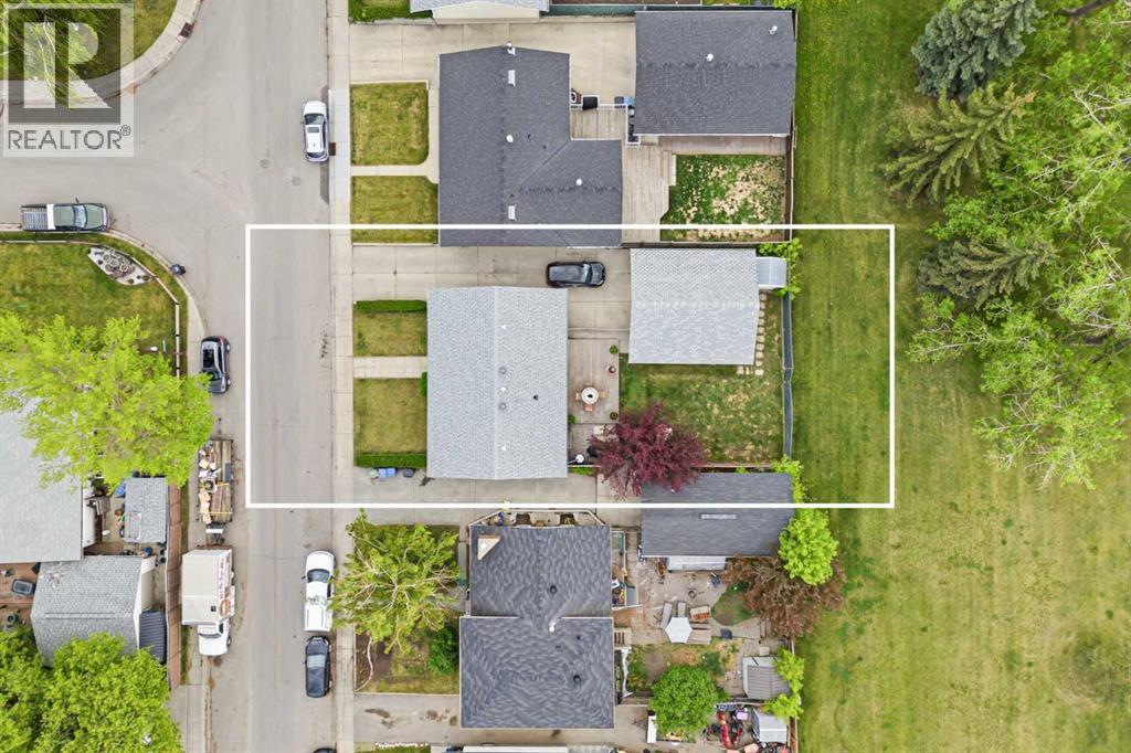 240 Lynnview Way SE - 40
