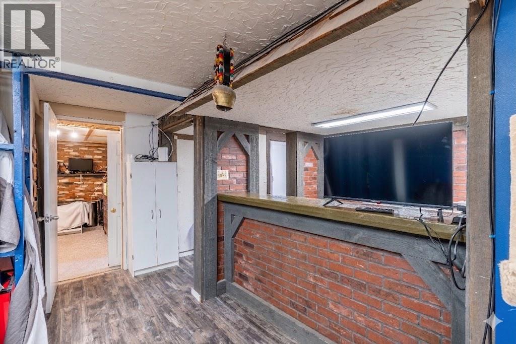 1007 Nicolani Drive - 29