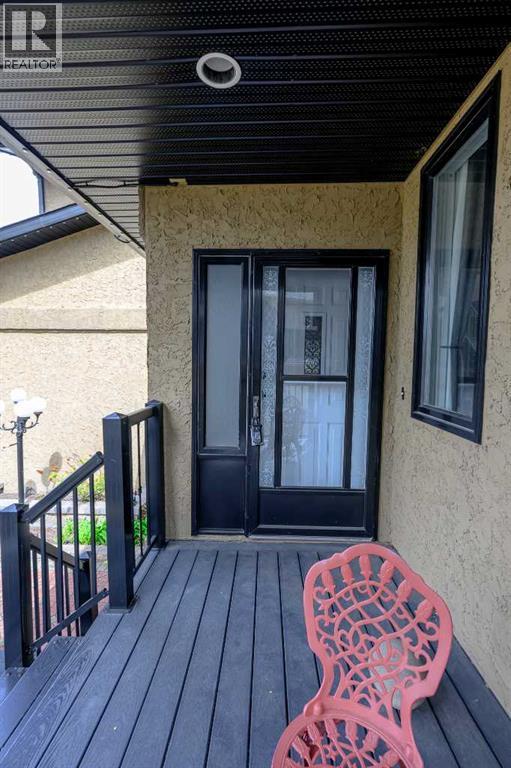 6105 95 Street - 11