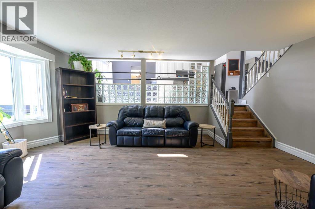 6105 95 Street - 28