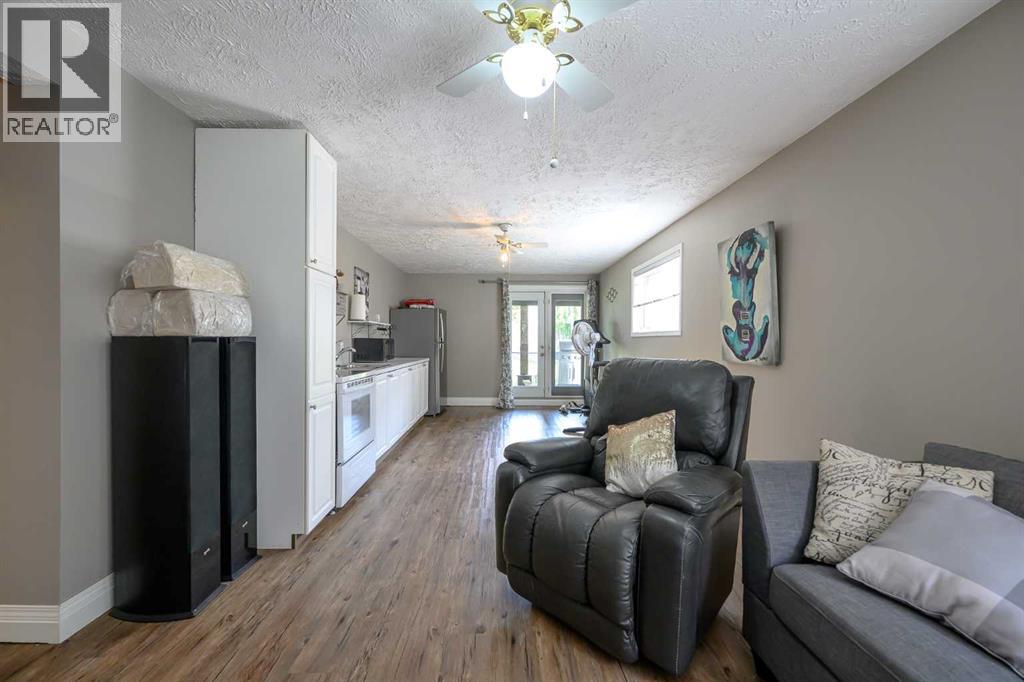 6105 95 Street - 32