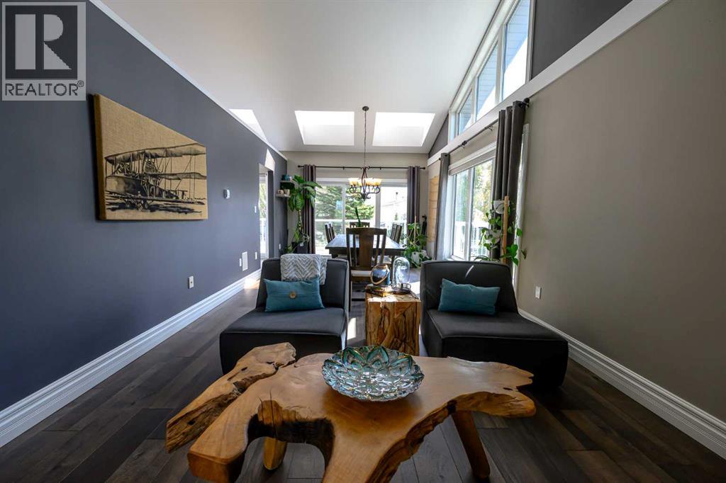 6105 95 Street - 23