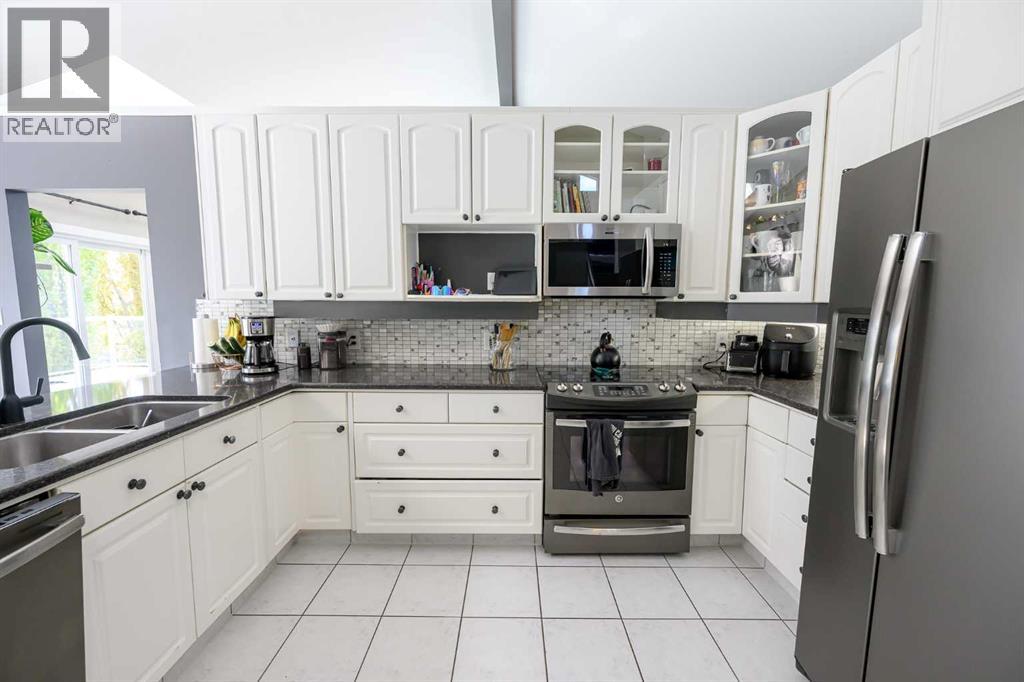 6105 95 Street - 16