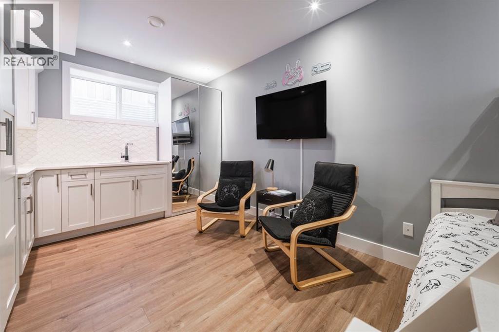 113 Airmont Court - 35