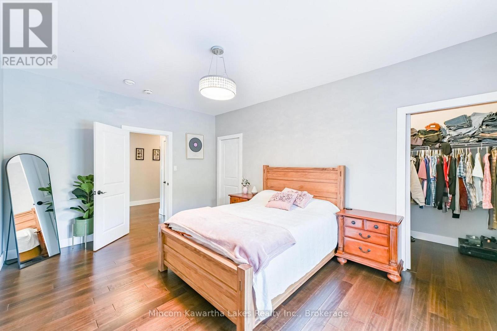 45 KENEDON DRIVE - 28