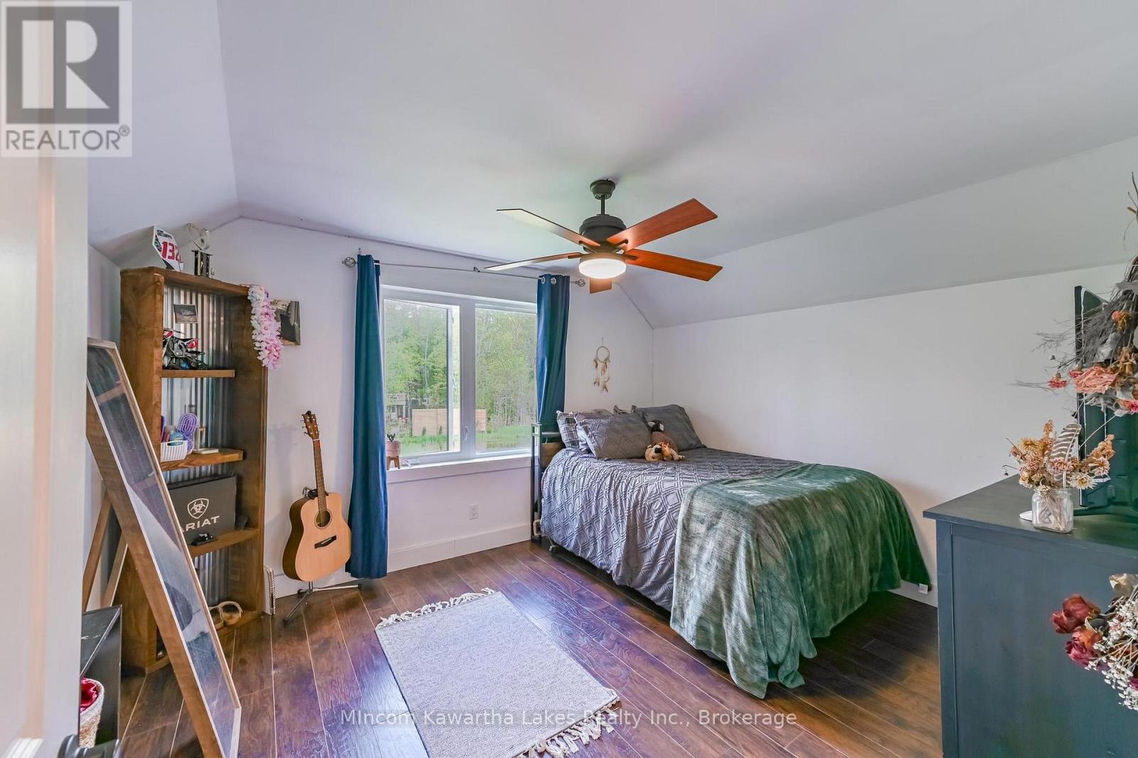 45 KENEDON DRIVE - 36