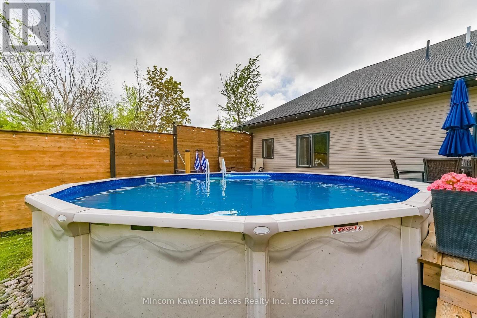45 KENEDON DRIVE - 42