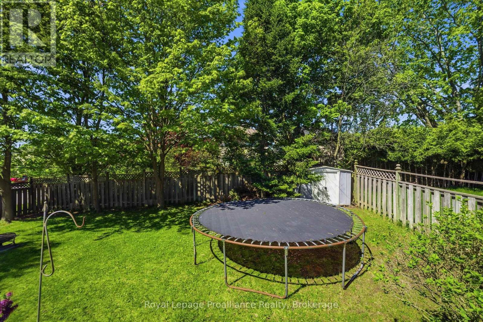 903 FAIRBANKS ROAD - 35