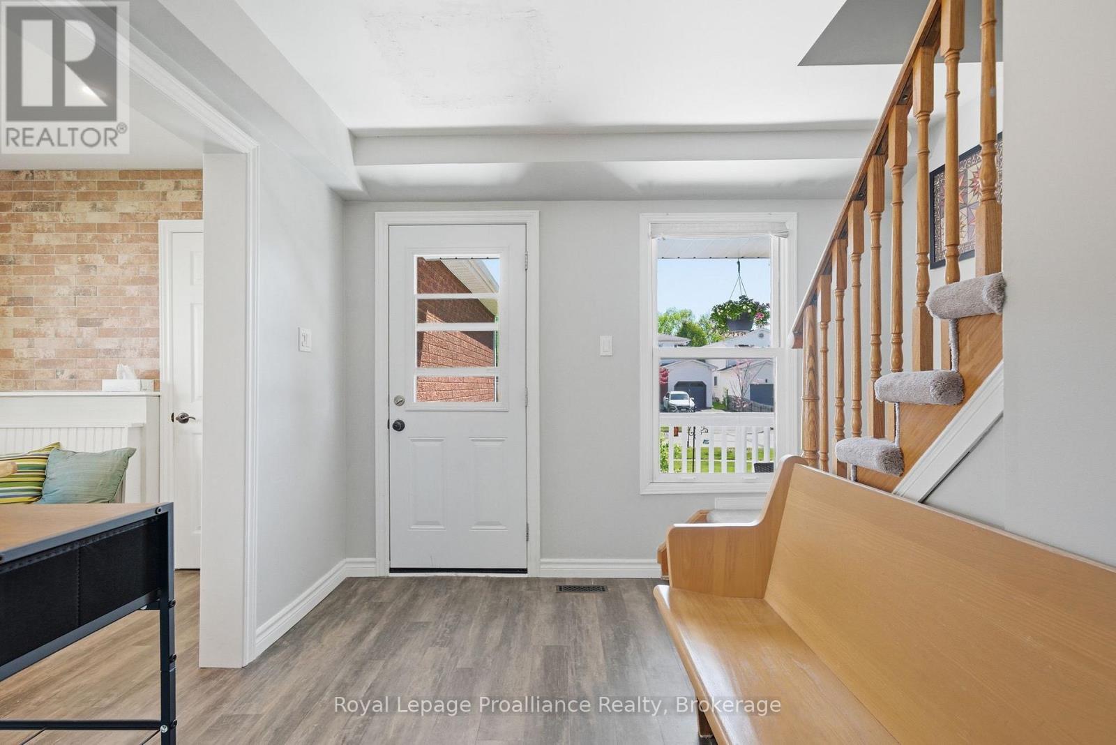 903 FAIRBANKS ROAD - 6