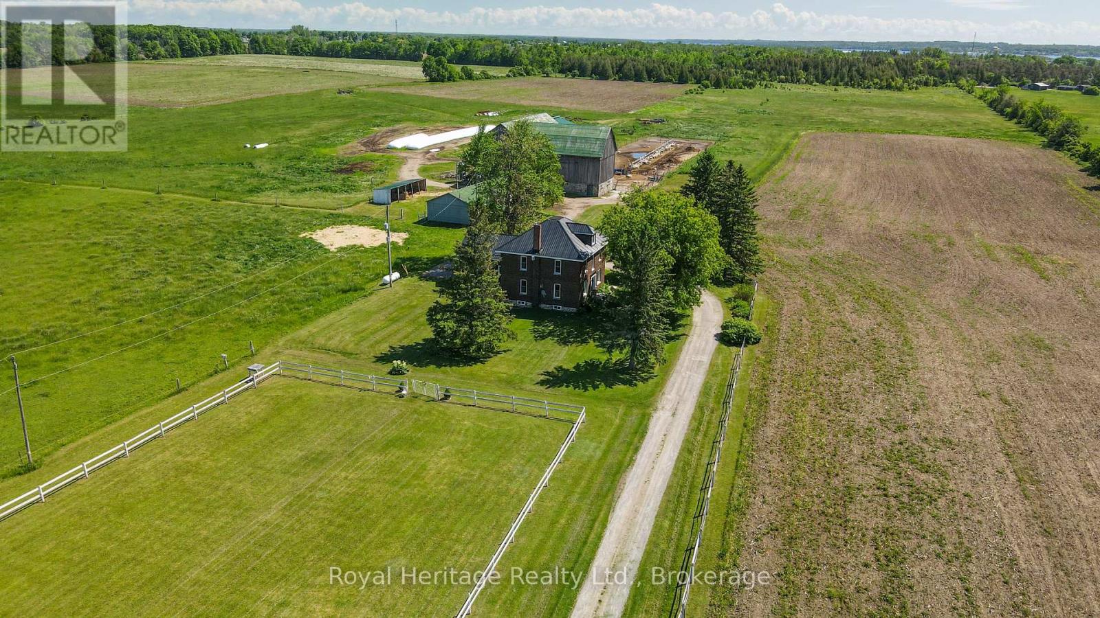 140 ROBIN ROAD - 29