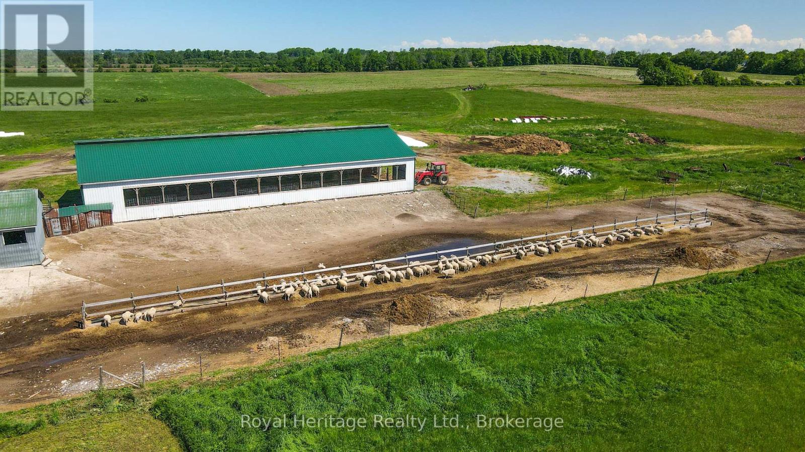 140 ROBIN ROAD - 39
