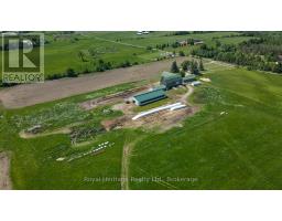 140 Robin Road, Kawartha Lakes, ON K0M1G0 Photo 34