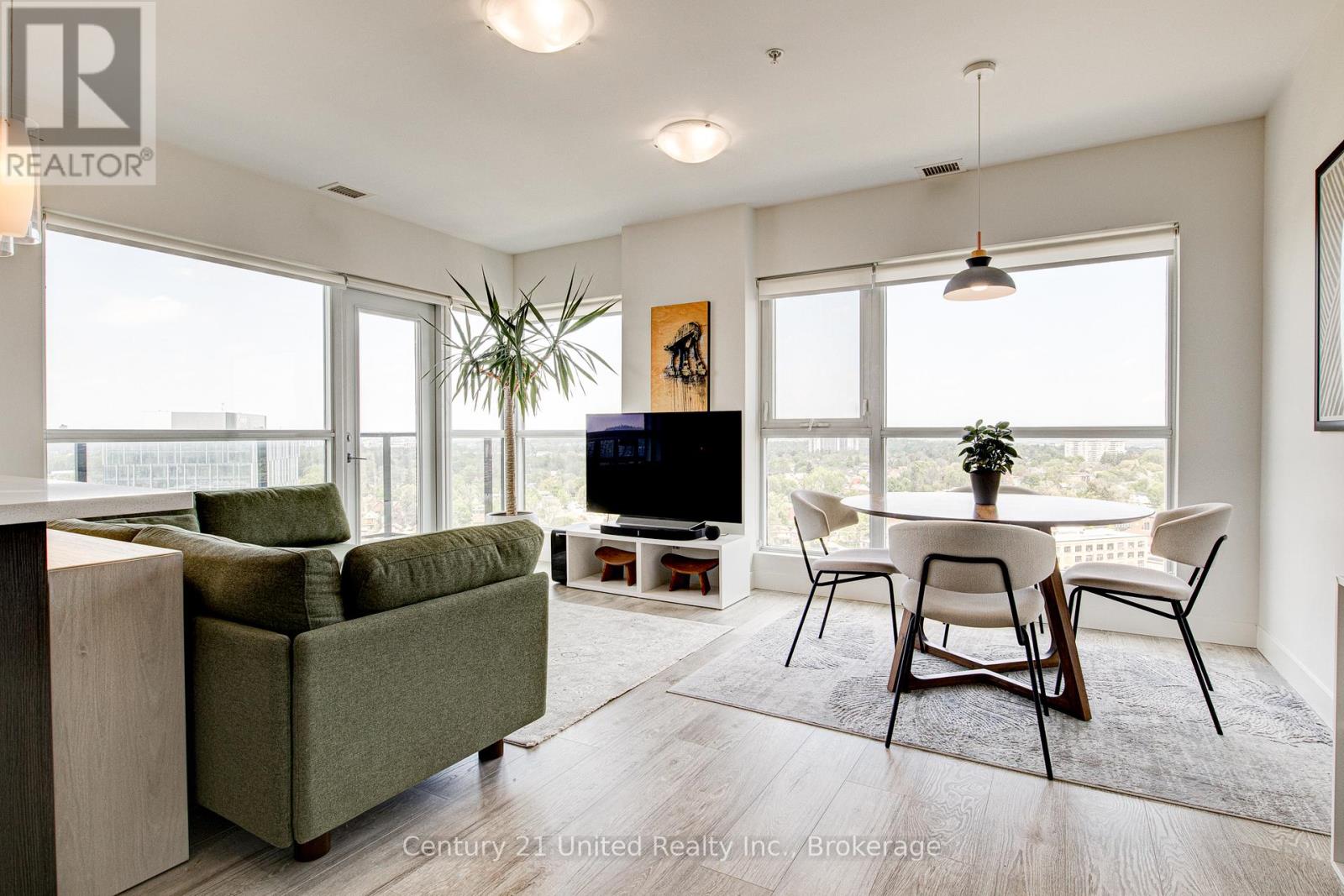 #1702 1 VICTORIA STREET S - 17