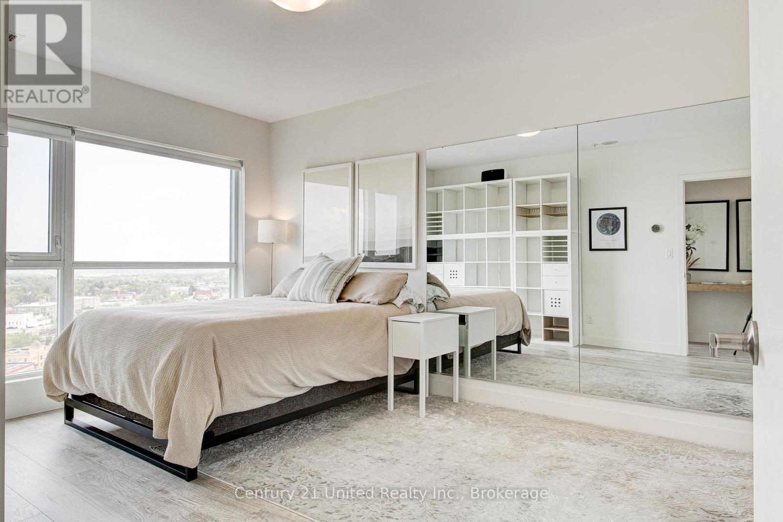 #1702 1 VICTORIA STREET S - 19