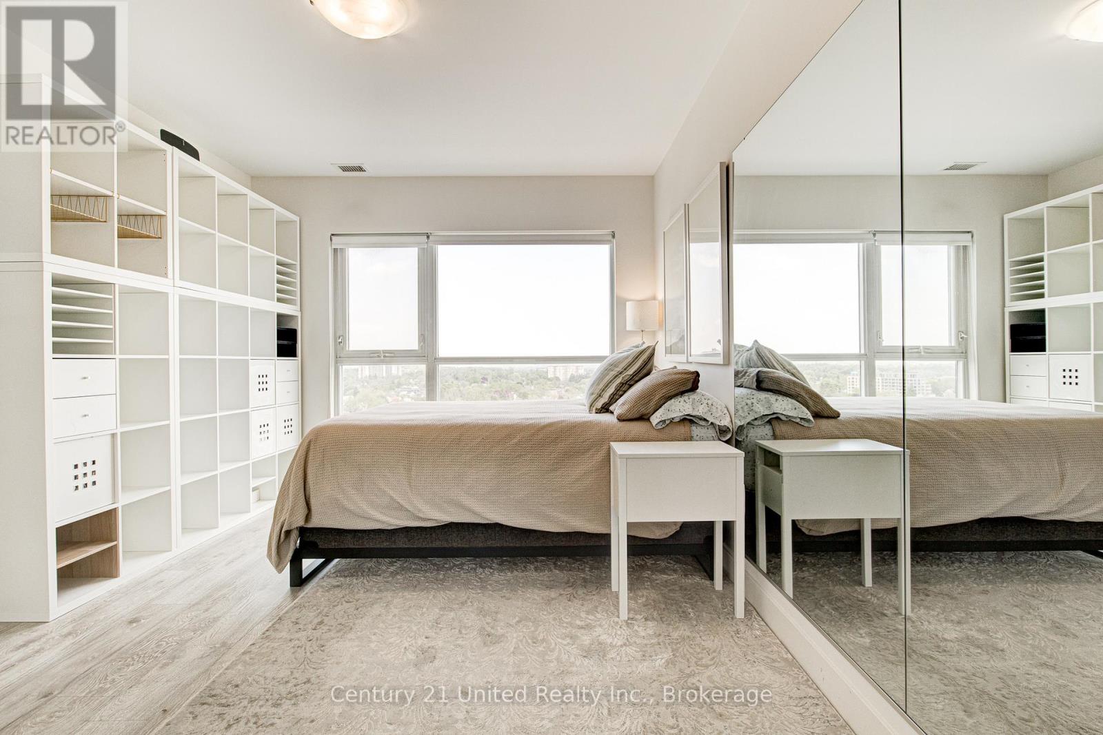 #1702 1 VICTORIA STREET S - 20