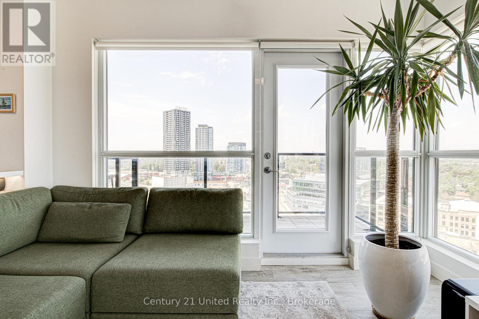 #1702 1 VICTORIA STREET S - 29