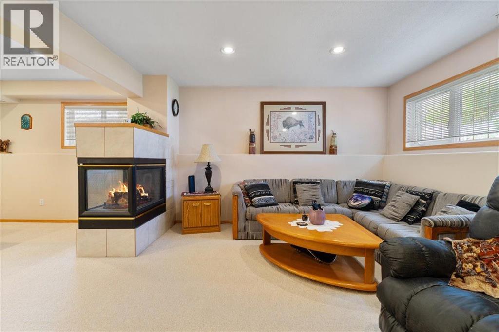 10233 114A Avenue - 25