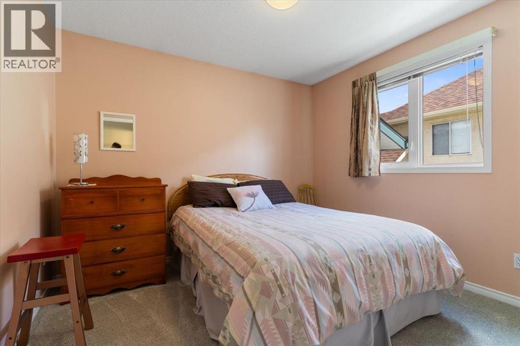 10233 114A Avenue - 21