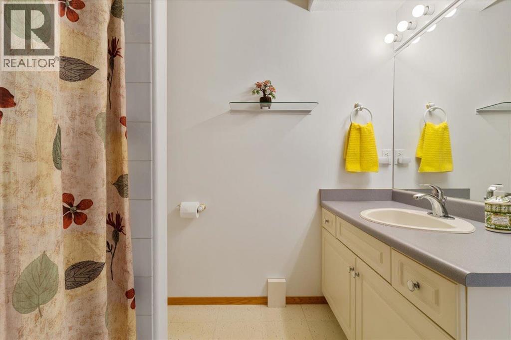 10233 114A Avenue - 30