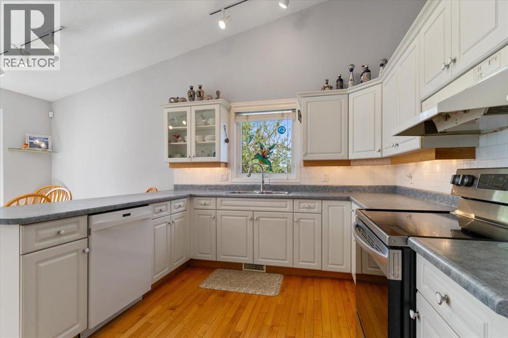 10233 114A Avenue - 12