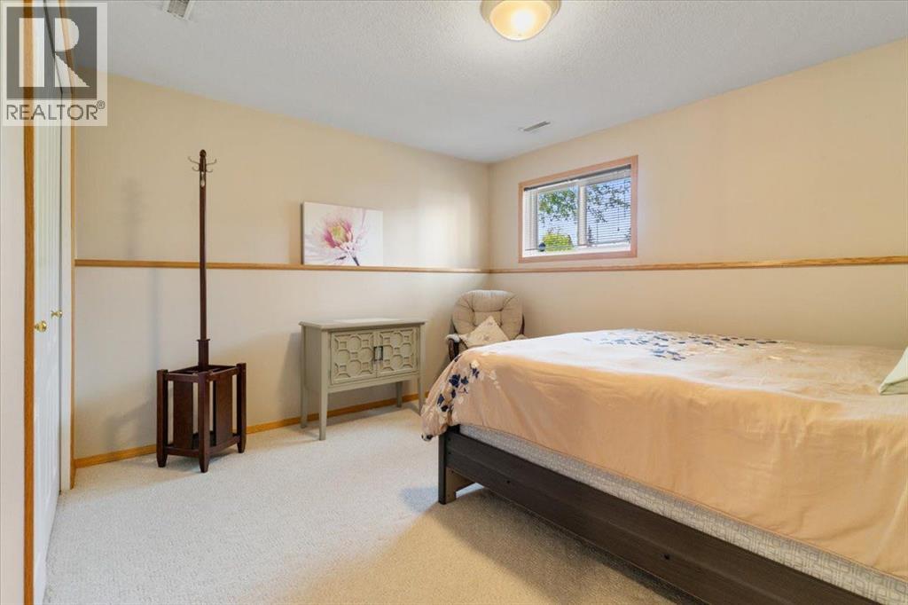 10233 114A Avenue - 28