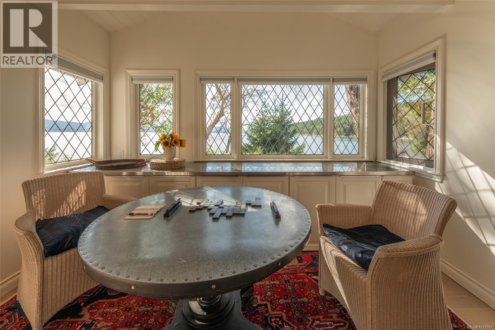 123 Swan Point Rd - 32