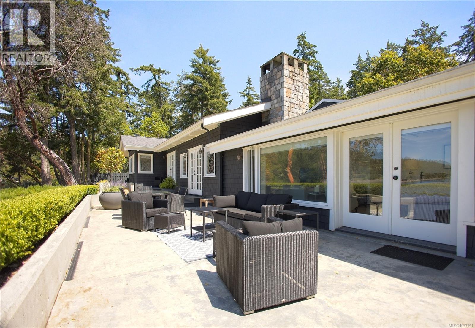 123 Swan Point Rd - 4