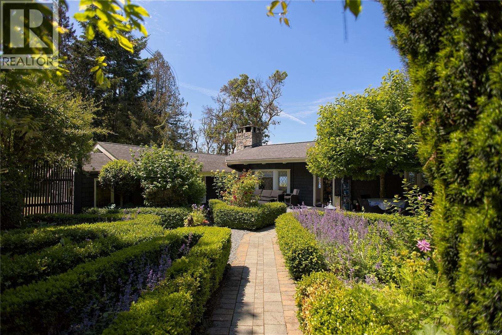 123 Swan Point Rd - 27