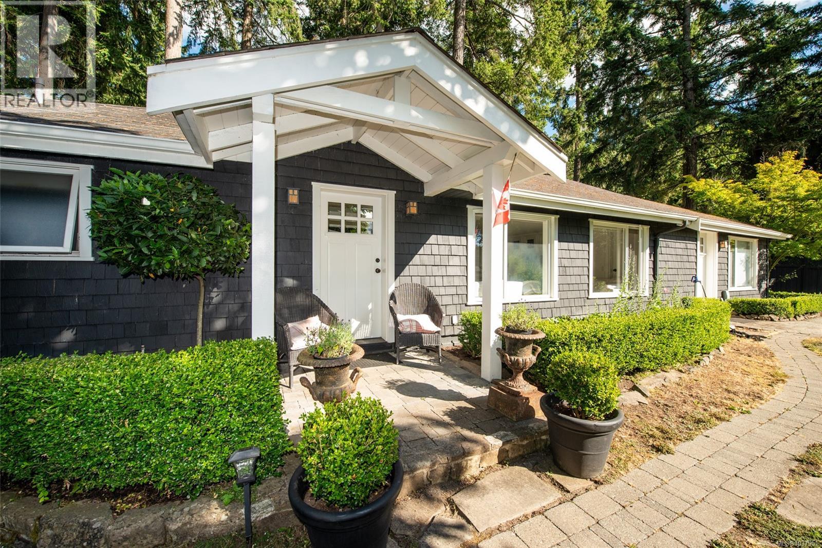123 Swan Point Rd - 15