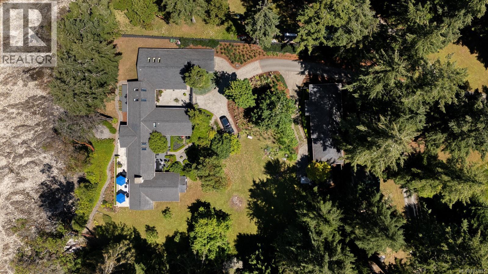123 Swan Point Rd - 43