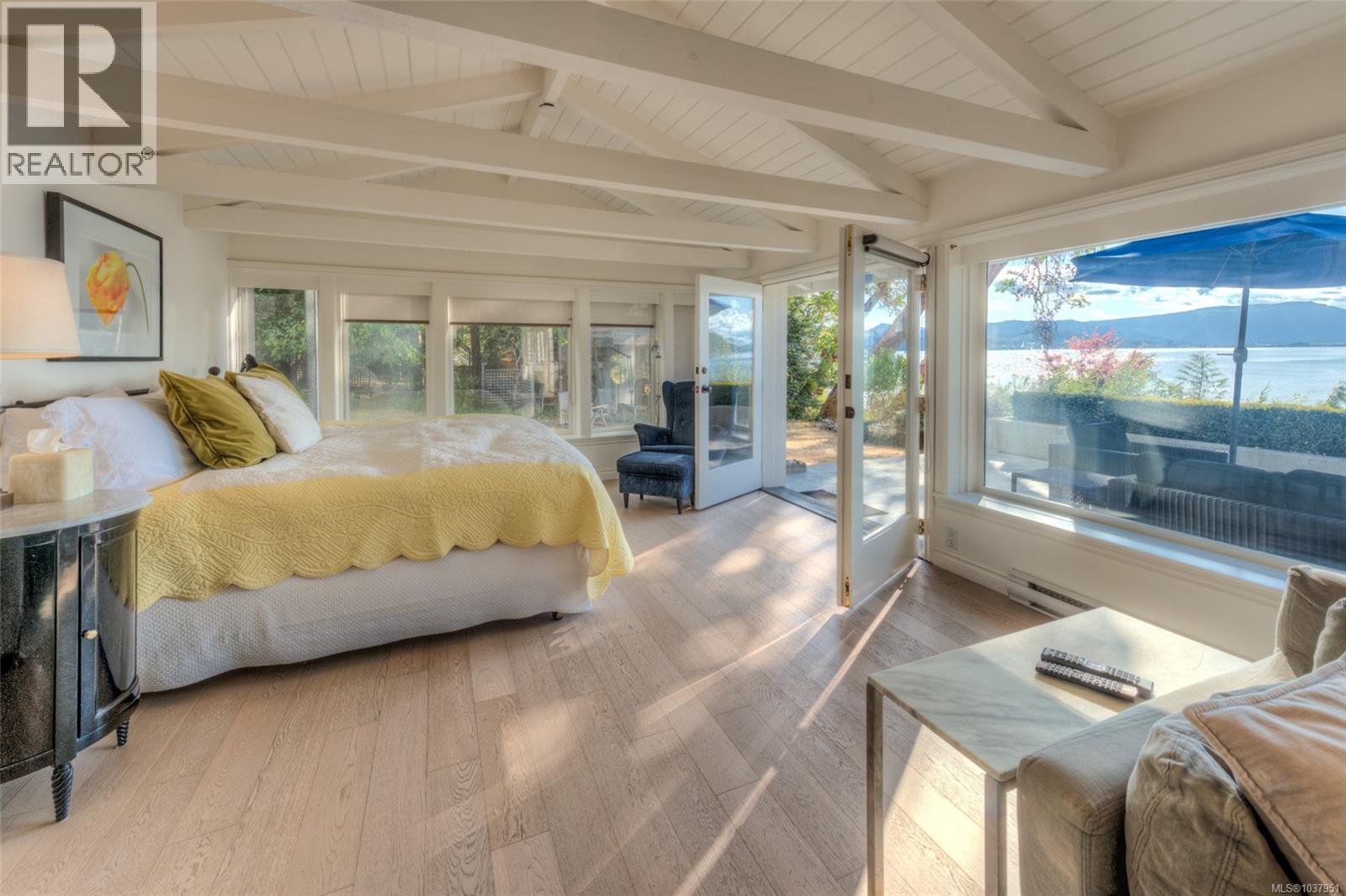 123 Swan Point Rd - 39