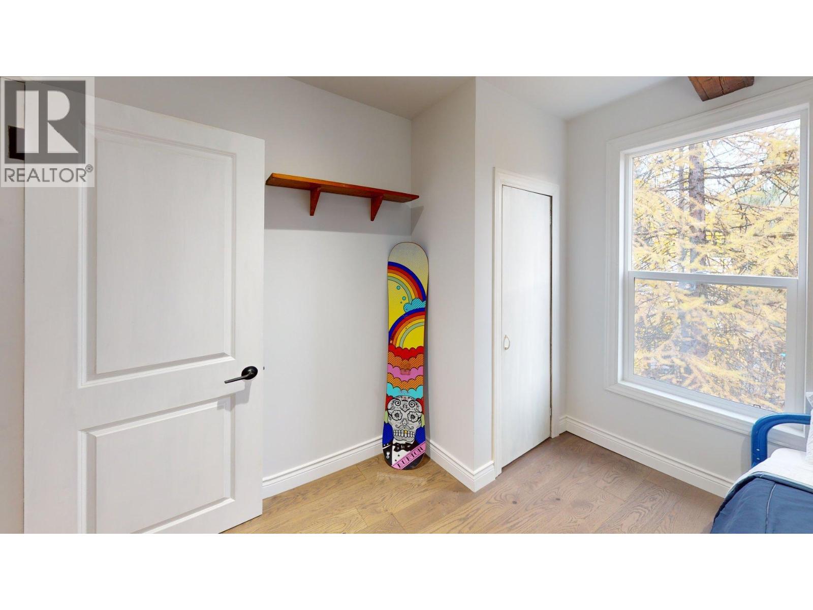 1925 Kootenay Avenue - 22
