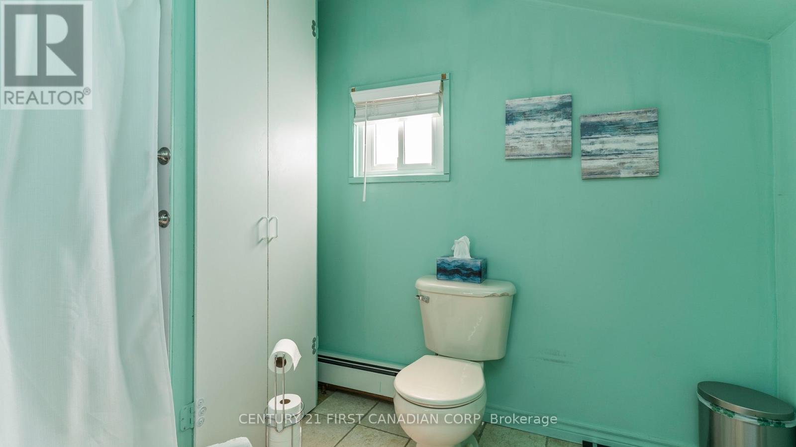 706 NELSON STREET - 20
